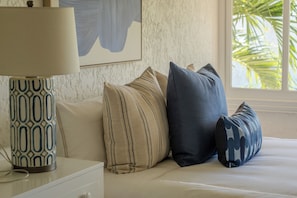 2 bedrooms, iron/ironing board, WiFi, bed sheets - Cassa Di Lucca, Theeth of the Dog's hidden gem (La Romana)