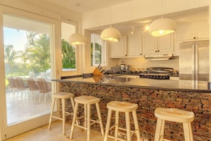 Microwave, oven, stovetop - Cassa Di Lucca, Theeth of the Dog's hidden gem (La Romana)