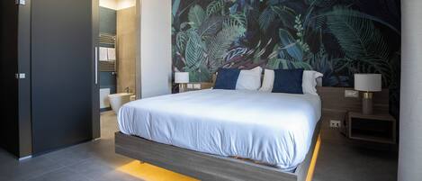 Doppia Superior, vista città | Una cassaforte in camera, una scrivania, tende oscuranti, Wi-Fi gratuito