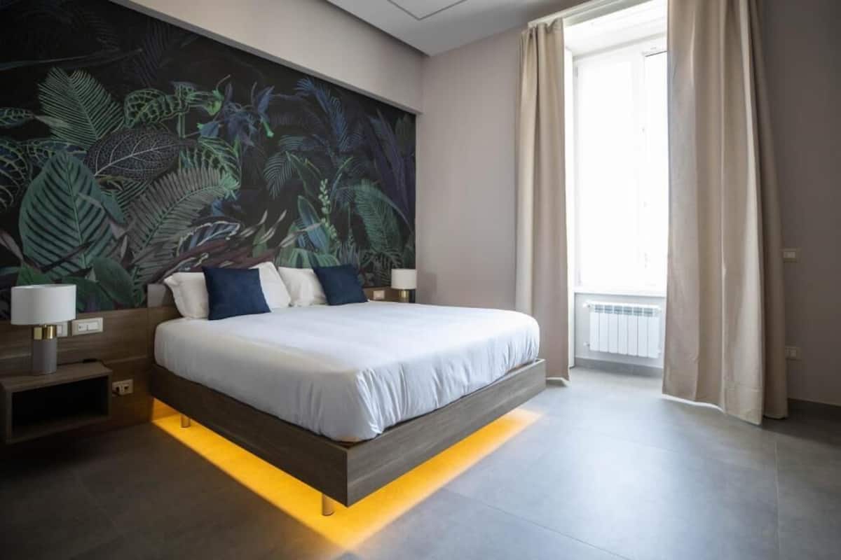 Superior Double Room, City View | In-room safe, desk, blackout drapes, free WiFi