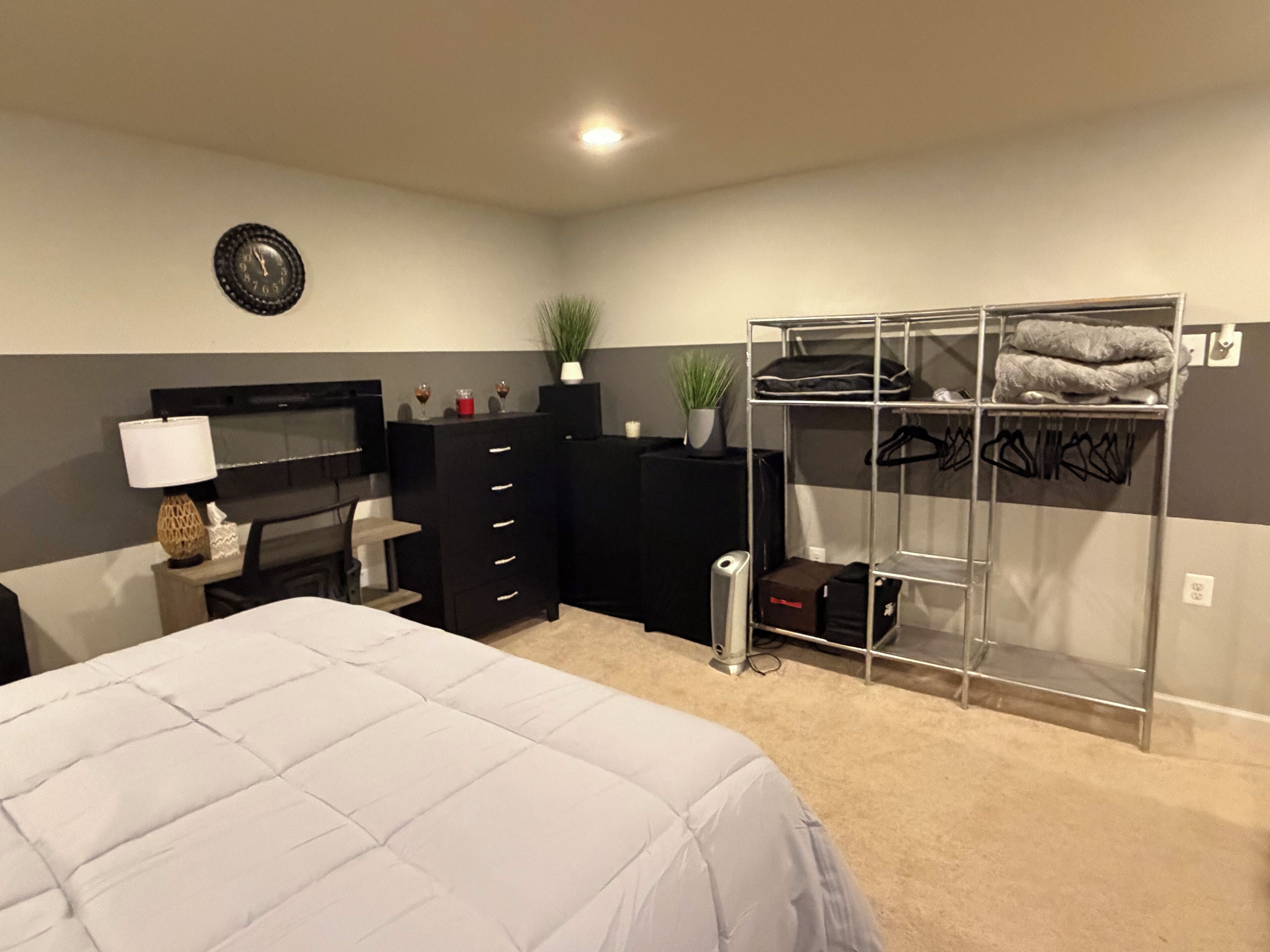 1 chambre, fer et planche à repasser, Wi-Fi gratuit, draps fournis