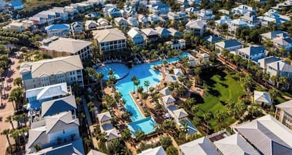 4BR Luxury Seacrest Home, King bed, 2 Primary Suites, Lagoon pool & Beach Access