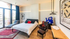 Deluxe Double Room, Balcony, City View | In-room safe, desk, laptop workspace, blackout drapes - Barefoodgiulia (Hasselt)