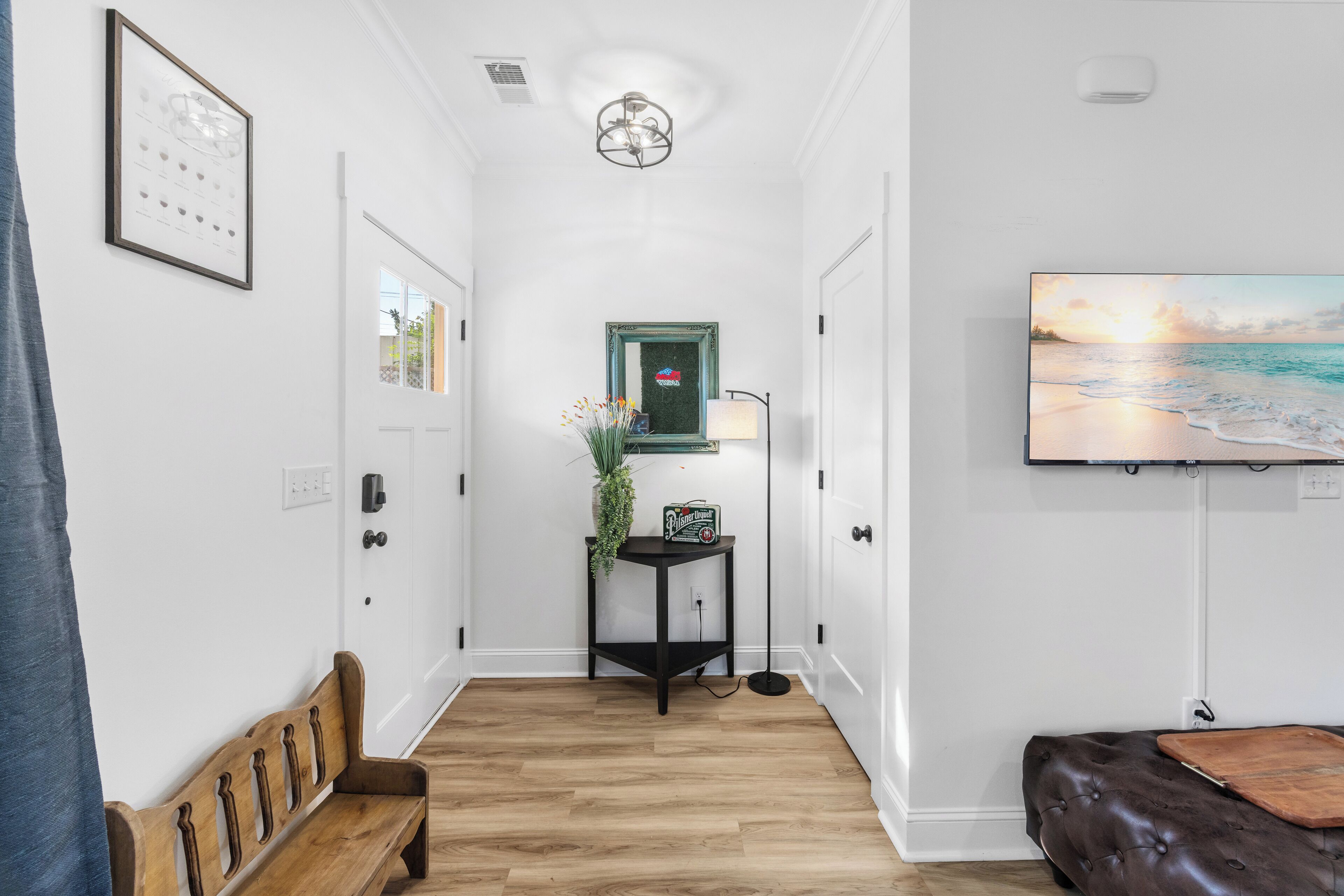 Boutique Greenville Retreat · Hot Tub & Arcade Games · Fire Pit · Sleeps 9 - Greenville, SC