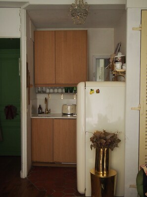 Interior - Charming T2 in the heart of Paris (Paris)