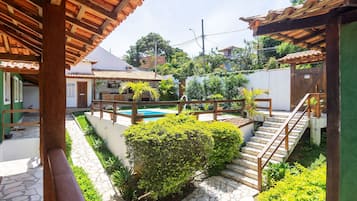 Departamento Confort | Alberca | Alberca al aire libre