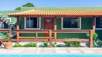 Apartamento club | Piscina | Piscina externa