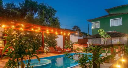 Arpoador Praia & Piscina Buzios Rentals