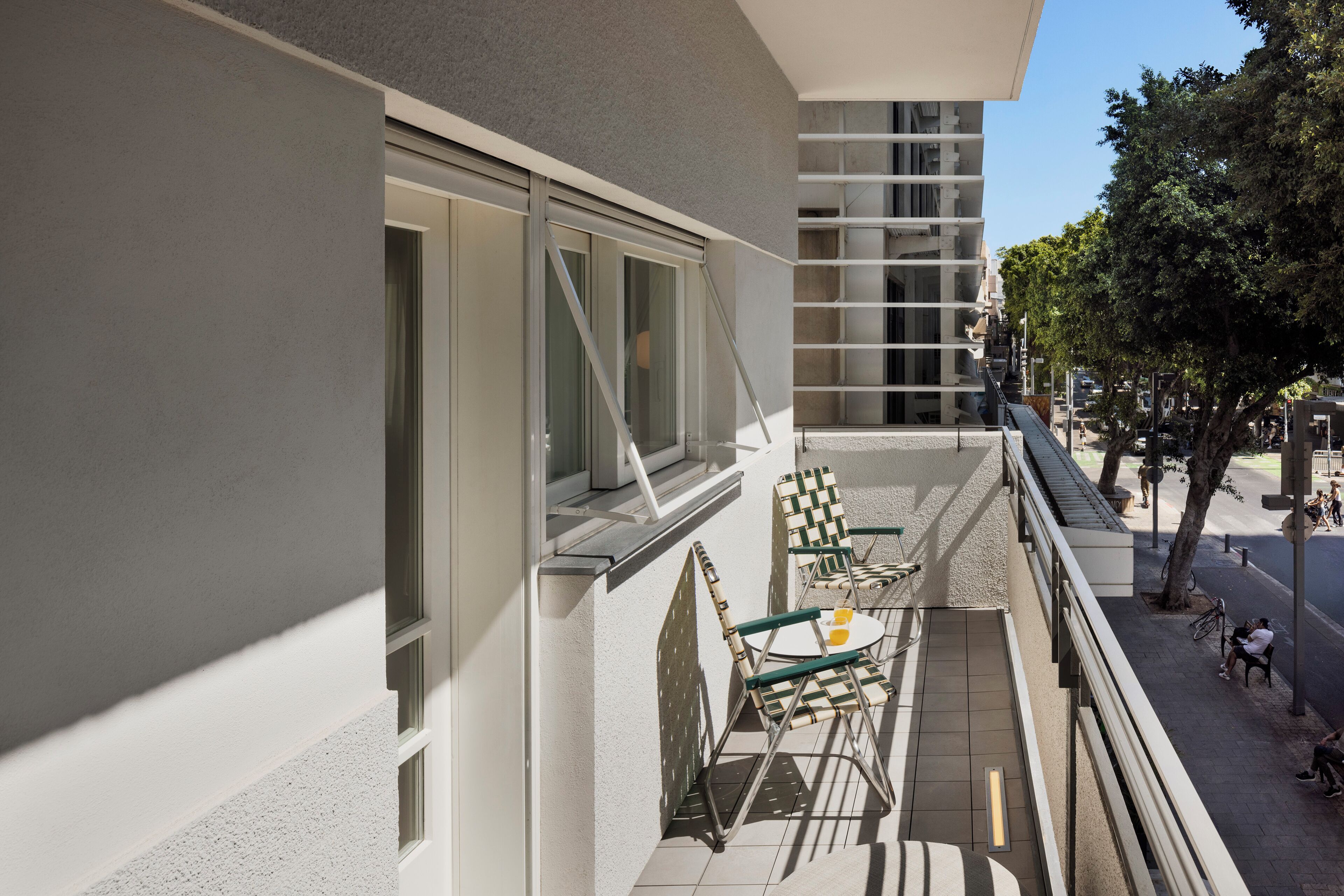 Dizengoff Deluxe Room with Balcony | Terrace/patio