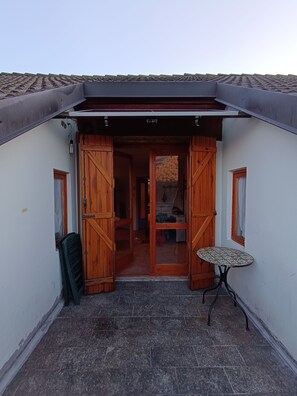 Exterior - Nice 1-bedroom apartment in charming Cernesio perfect for relaxing stay (Cernesio)