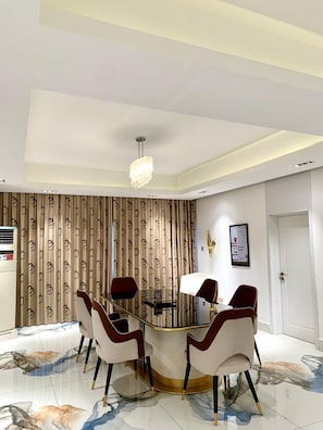 In-room dining - Sujimoto Residences  (Lagos)