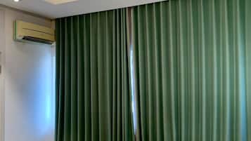 Desk, iron/ironing board, free WiFi