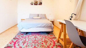 3 Schlafzimmer, Bügeleisen/Bügelbrett, WLAN, Bettwäsche