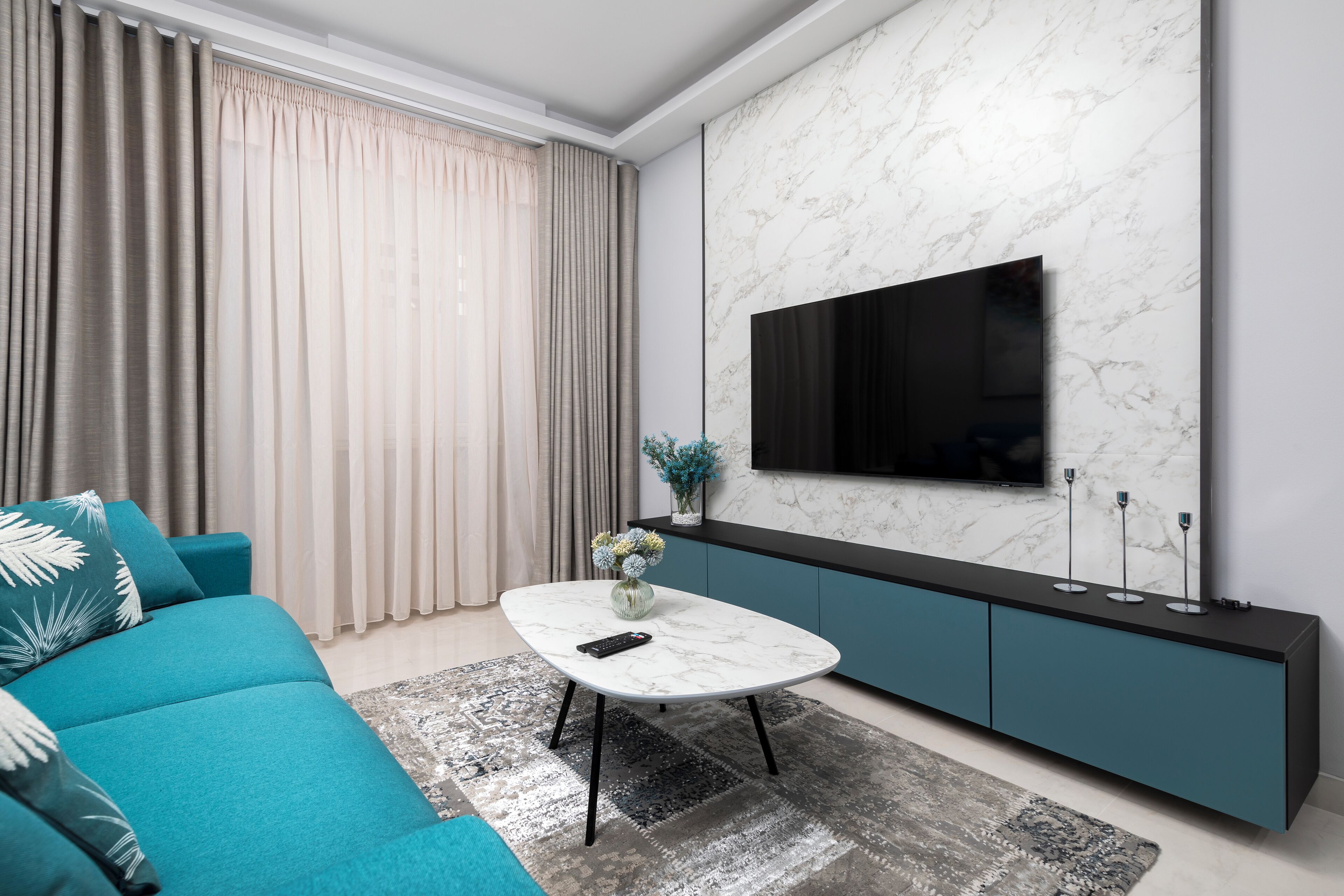 Apartment, City View | Living area