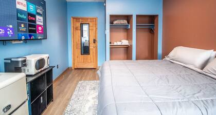 Room 1.8, 1st Floor, shared bath