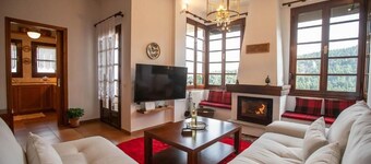 Alonia Forest House - Lake Plastira Getaway