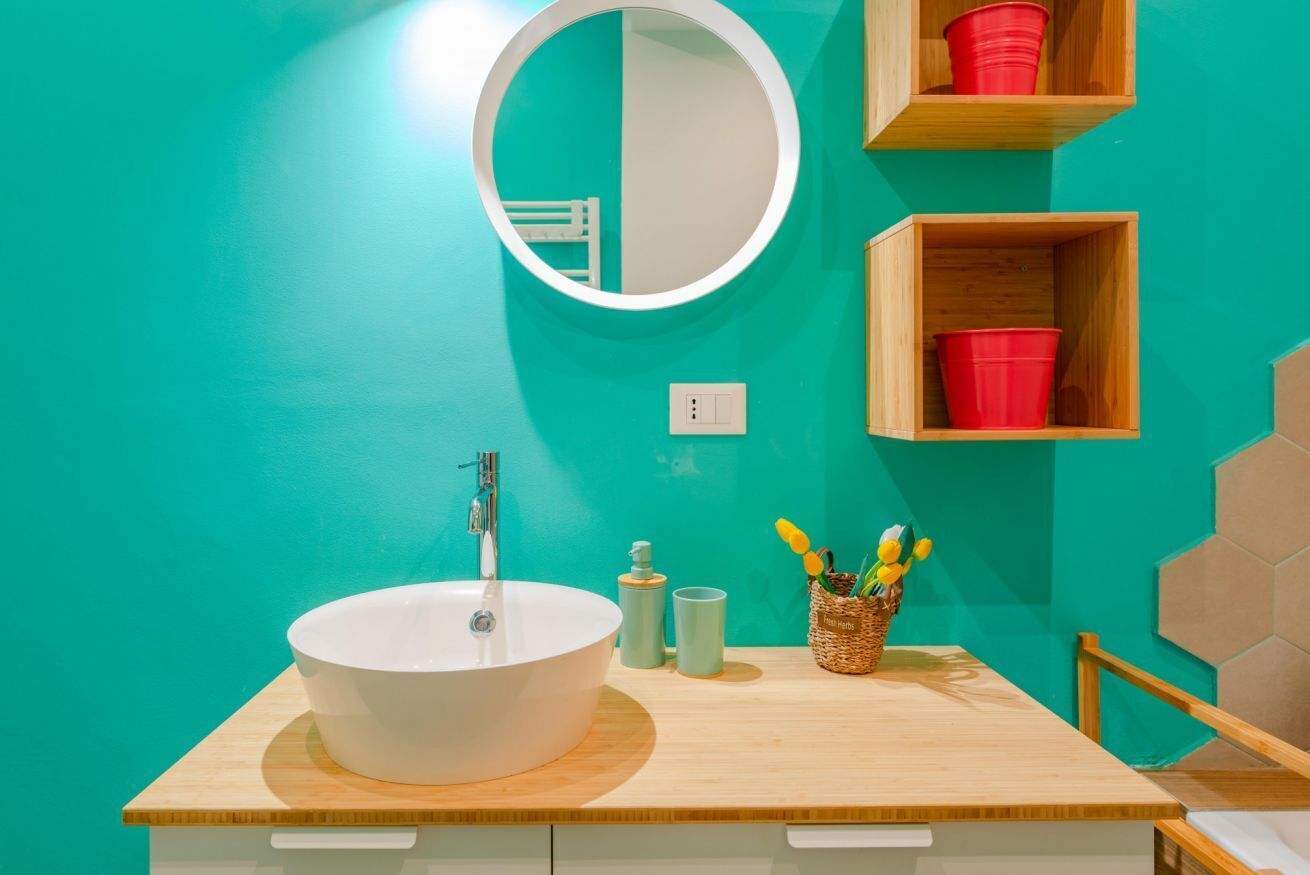Set di cortesia gratuito, asciugacapelli, bidet, asciugamani