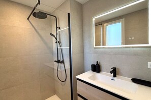 Bathroom - Villa Casabea - 3 suites, jardin & plage à pied (Cavalaire-sur-Mer)