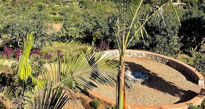 Eagle View Farm & Lake Retreat