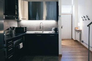 Private kitchen - Cozy Loft Princy 10 minutes from the city center (Milano)