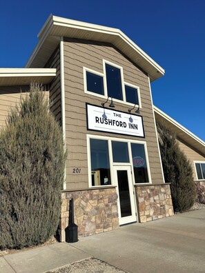 Exterior - The Rushford Inn (Rushford)