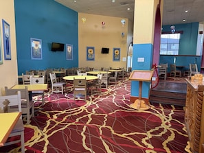 Desayuno diario y gratuito