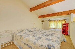 3 Schlafzimmer, Bügeleisen/Bügelbrett, WLAN, Bettwäsche