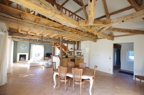 Interior - Country house with private heated pool and garden-Périgord (Bosset)