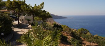 House of Harmony Suites