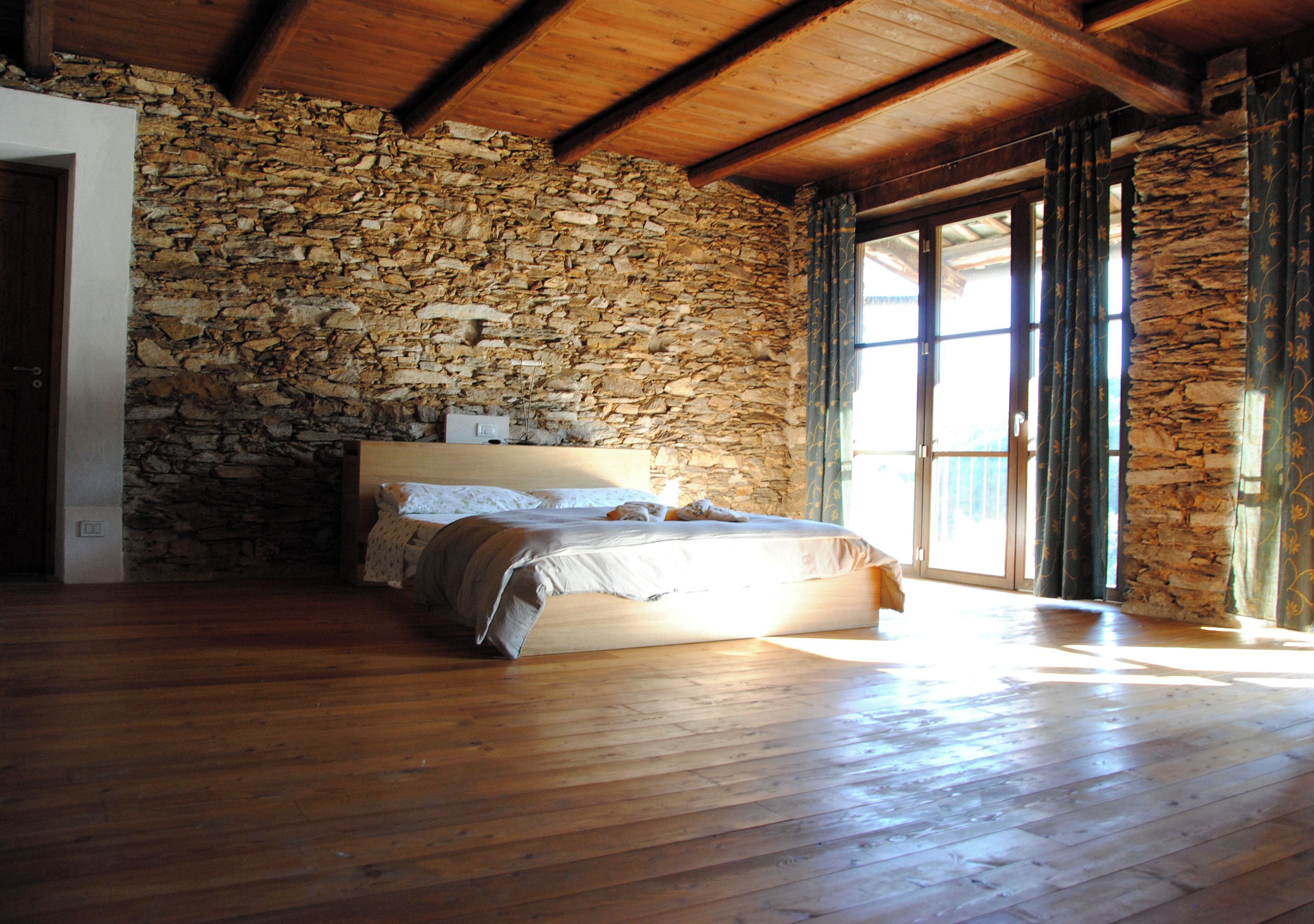 Blackout curtains, iron/ironing board, free WiFi