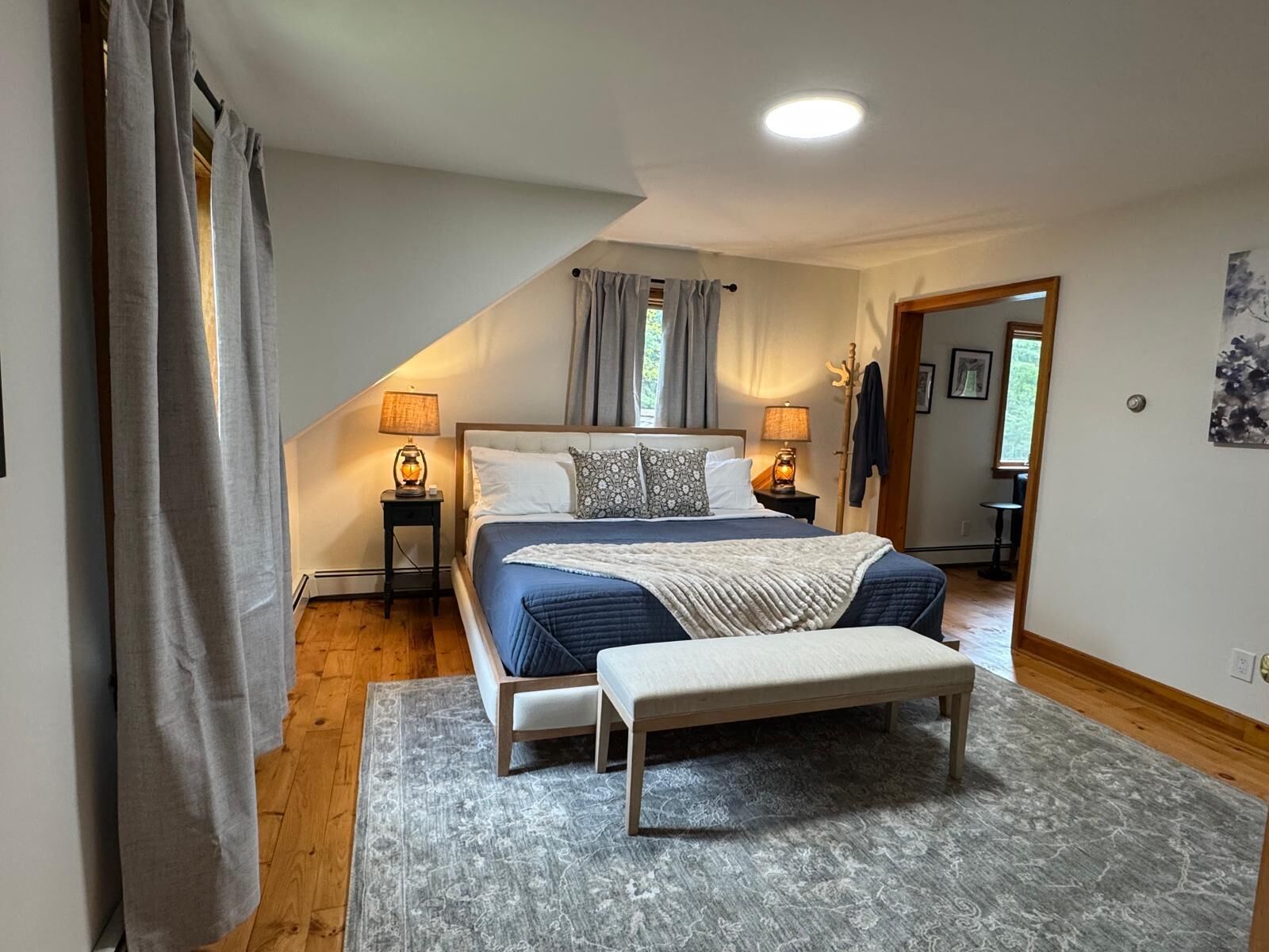 5 chambres, lit parapluie, Wi-Fi, draps fournis