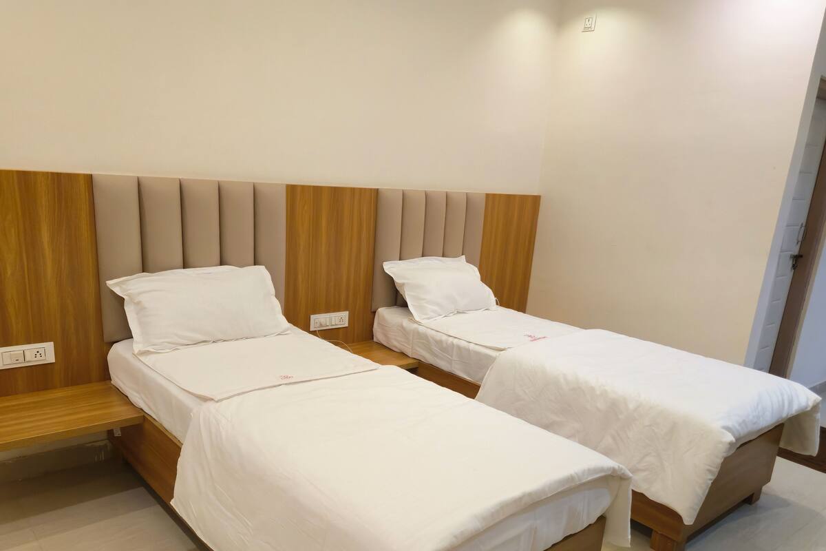 Rom – standard | Skrivebord