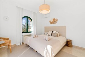 Iron/ironing board, free WiFi, bed sheets - RDR461 - Unforgettable Luxury in Marbella Villa (Marbella)