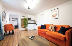 TV - The Old Brewery - A St David Aparthotel (Barrow-in-Furness)