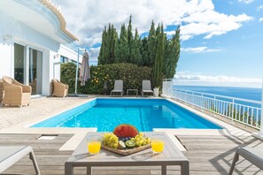 House - Villa Valentina by Atlantic Holiday (Ponta do Sol)