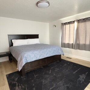 6 dormitorios, tabla de planchar con plancha, wifi y ropa de cama
