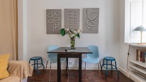 Interior - Private Terrace 2BDR Apartment by LovelyStay (Lisboa)