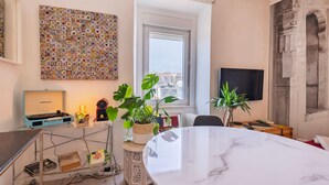 Interior - Charm and Comfort 1BR Apartment in Principe Real (Lisbon)