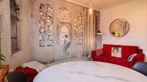 Interior - Charm and Comfort 1BR Apartment in Principe Real (Lisbon)