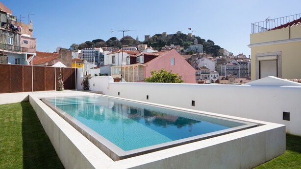 Pool - Designer Apartment w/ Pool by LovelyStay (Lisboa)