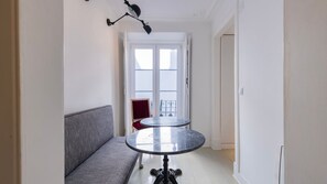 Interior - Charming Apartment in Bairro Alto 87 by LovelyStay (Encarnação)