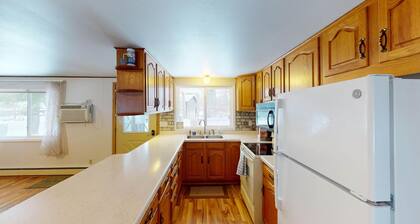 Cozy Family Home with Spacious Backyard