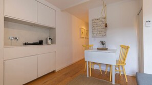 Interior - Cozy 1BDR Apartment by LovelyStay (Lisbon)