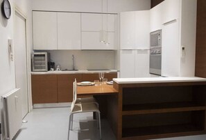 Private kitchen - Just minutes away from San Siro and San Carlo Hospital. (Milano)