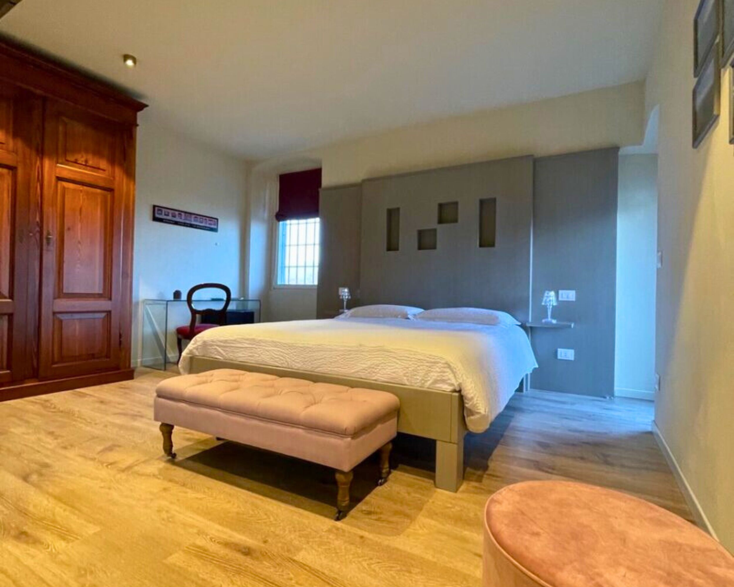 Double Room, Balcony | Minibar, free WiFi