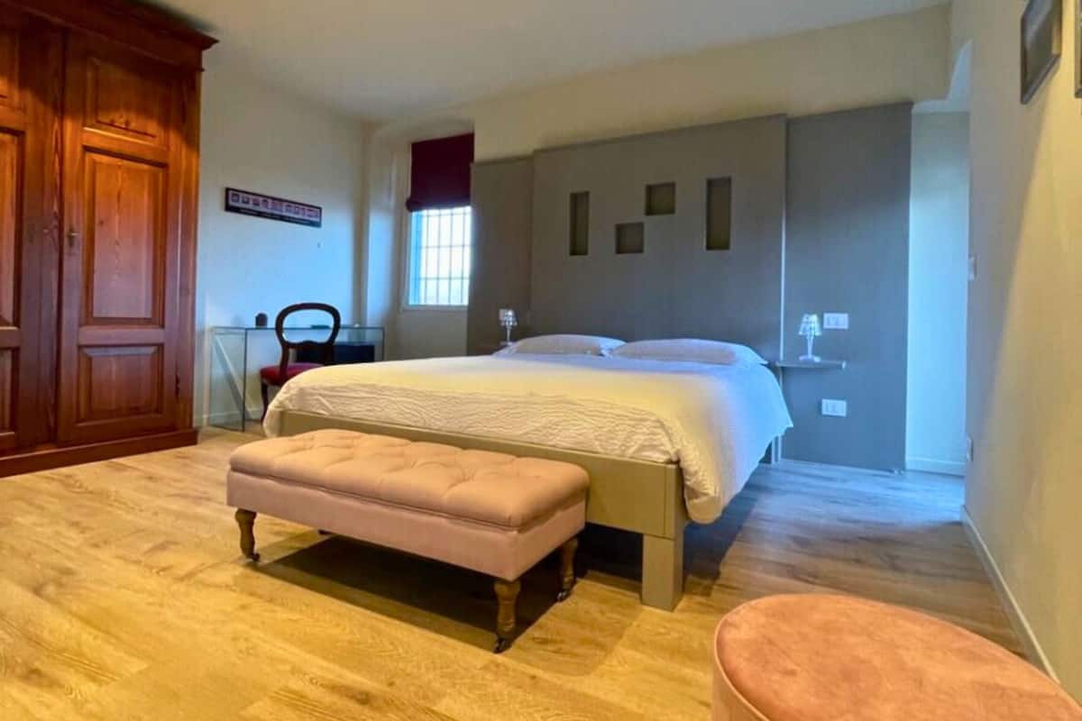 Double Room, Balcony | Minibar, free WiFi