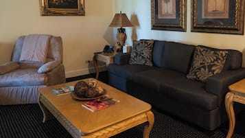 Luxe villa, uitzicht op golfbaan | Woonruimte