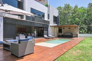Outdoor dining - Exclusive villa in Akumal located in the 7th hole of the PGA certified course (Akumal)