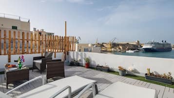 Casa geminada, vista para o mar | Terraço/pátio