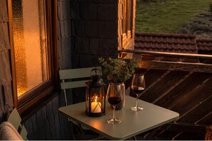 Outdoor dining - Harz Vacation Rental I Balcony & Mountain View (Osterode am Harz)